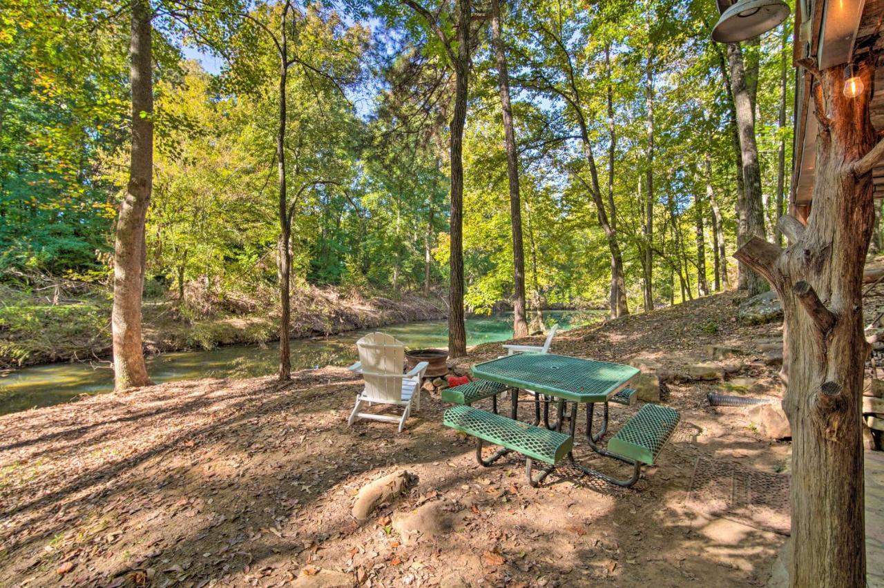 The Treehouse Cabin Creekside Home With Hot Tub! Summerville ภายนอก รูปภาพ